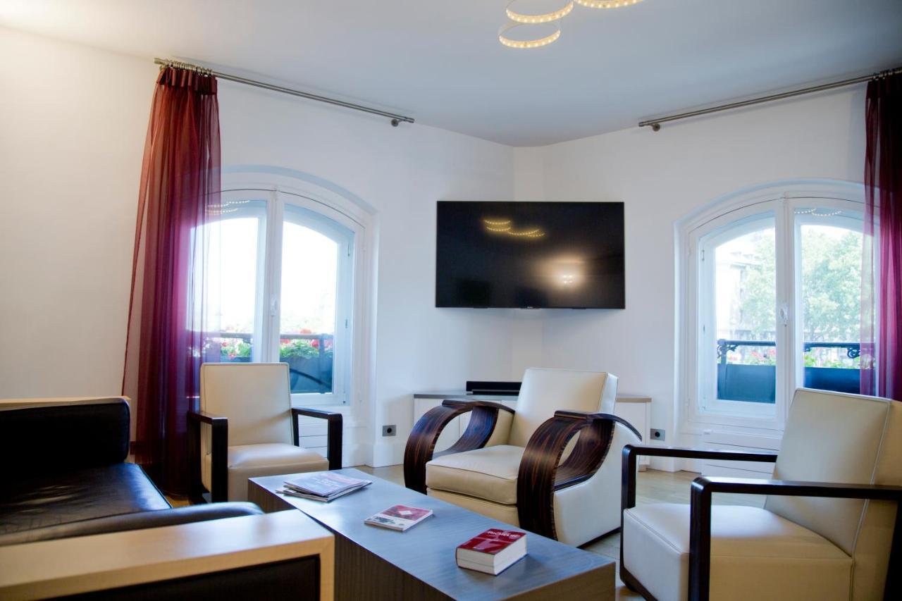 Tasty Luxury 3 Bedroom Full View Seine-notre Dame Appartement Parijs